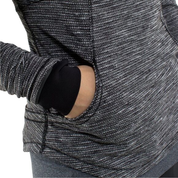 LULULEMON Base Runner 1/2 Zip - Picture 9 of 16